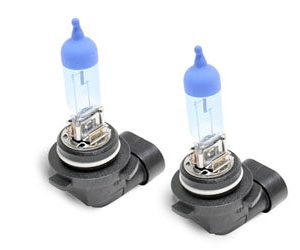PIAA 9006/HB4 Xtreme White Plus Halogen Bulbs (Low Beam)