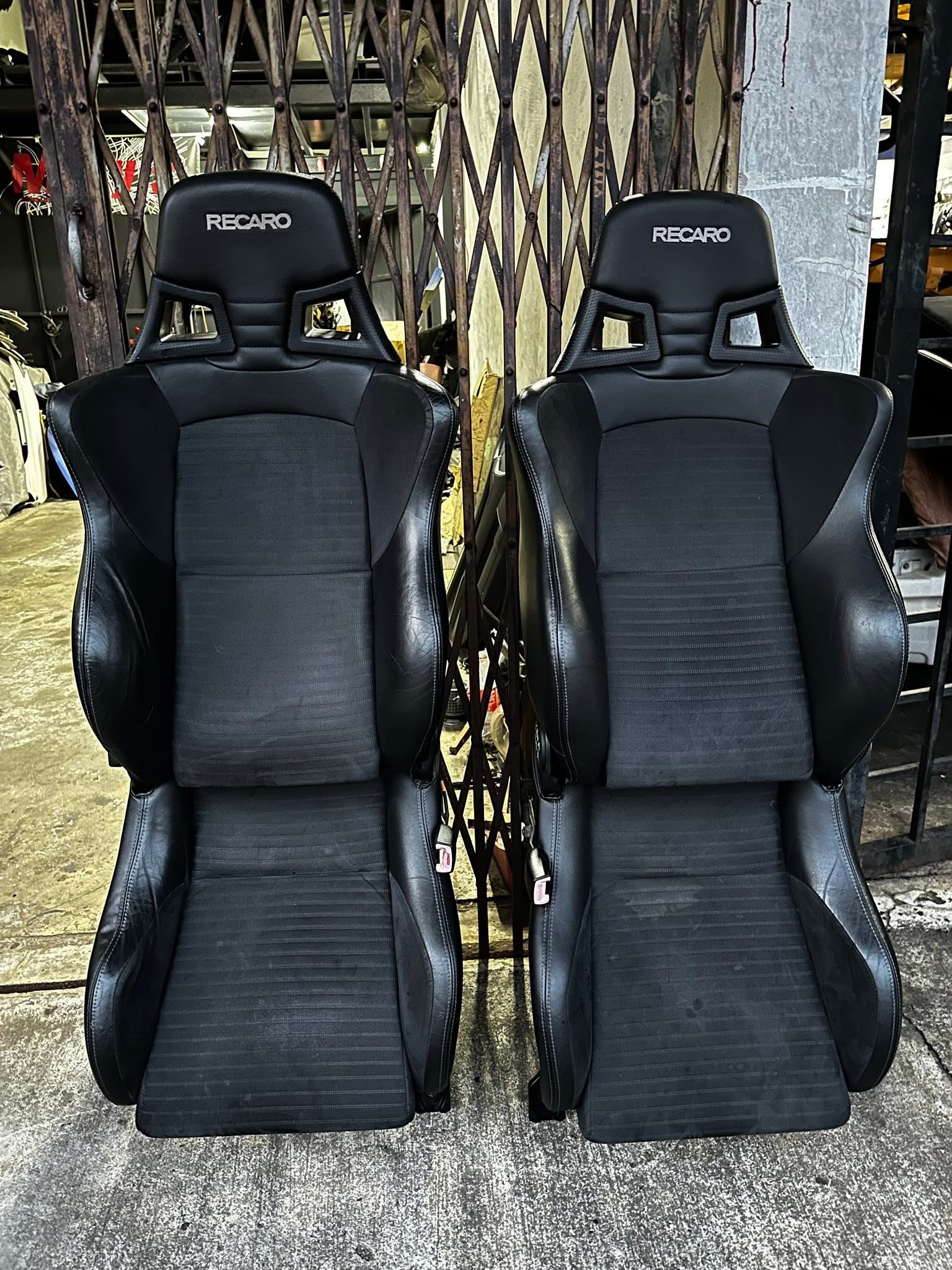 Buy Recaro Evo10 Semi-Leather Seat Set