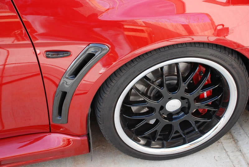 Front Left & Right Fender Set with Turbo Vent for Mitsubishi Lancer Evolution X (2012–2017) - Image 5